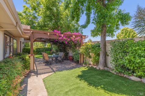 105 Holstrom Circle Novato CA 94947