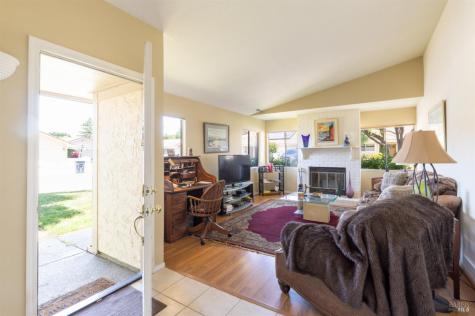 105 Holstrom Circle Novato CA 94947