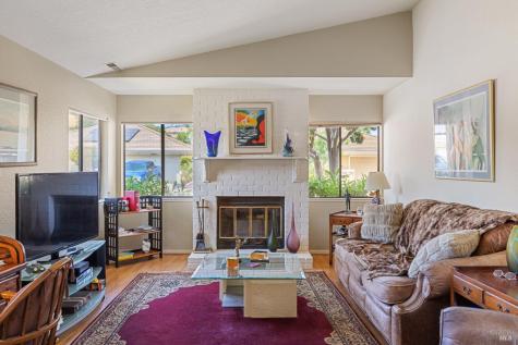 105 Holstrom Circle Novato CA 94947