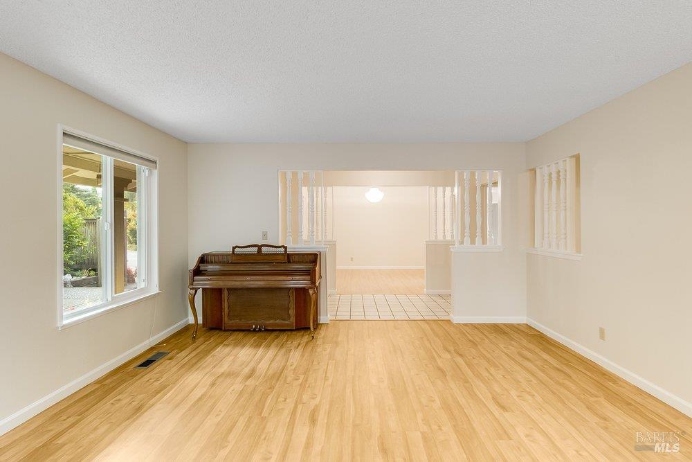 166 Westminster Way Vallejo CA 94591