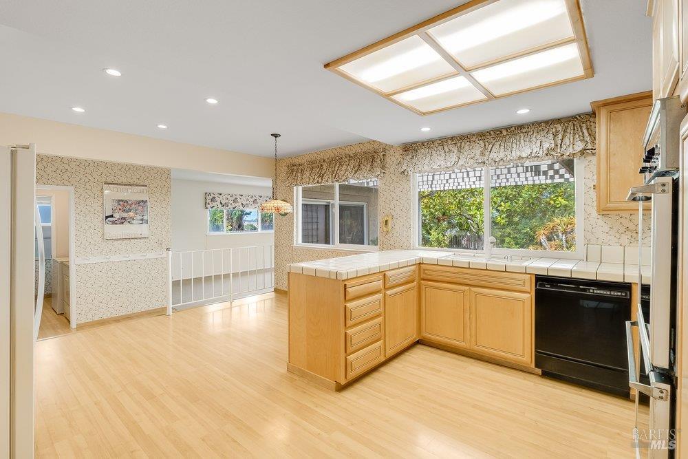 166 Westminster Way Vallejo CA 94591