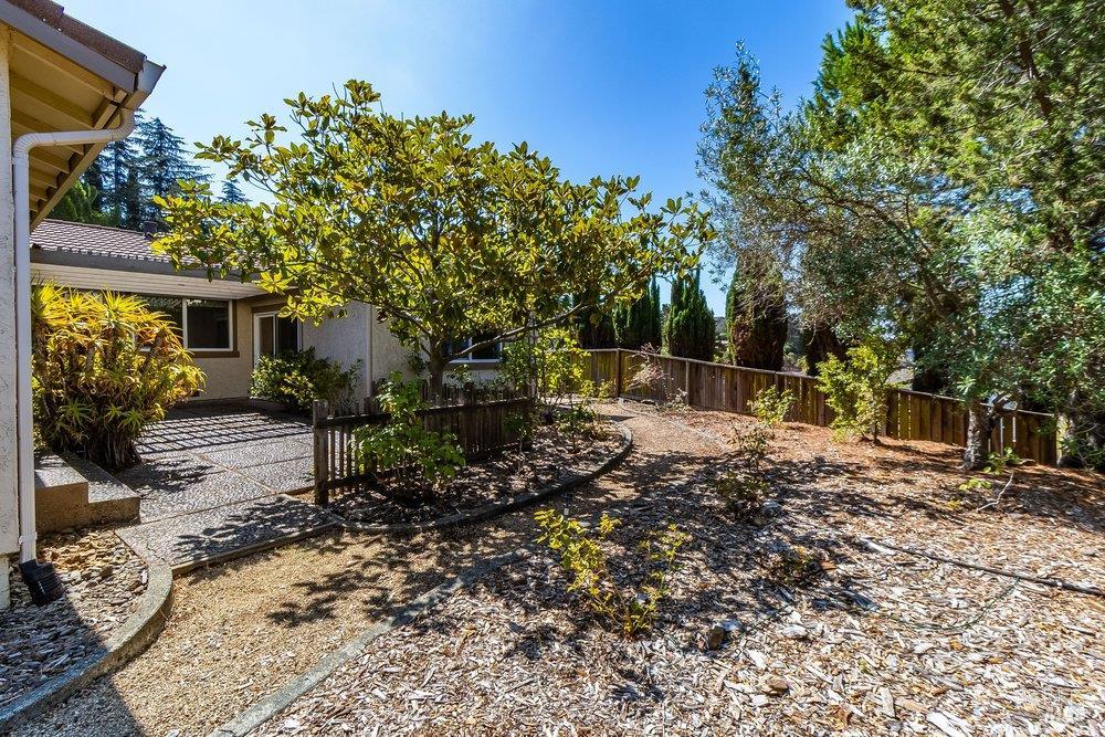166 Westminster Way Vallejo CA 94591