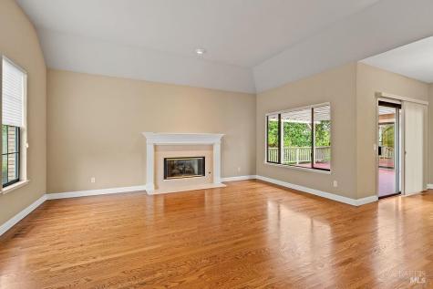 6283 Meadowbreeze Court Santa Rosa CA 95409