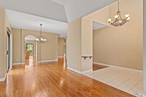 6283 Meadowbreeze Court Santa Rosa CA 95409