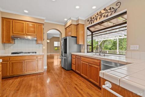 6283 Meadowbreeze Court Santa Rosa CA 95409