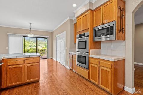 6283 Meadowbreeze Court Santa Rosa CA 95409