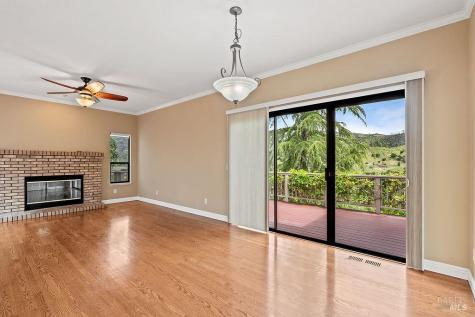 6283 Meadowbreeze Court Santa Rosa CA 95409