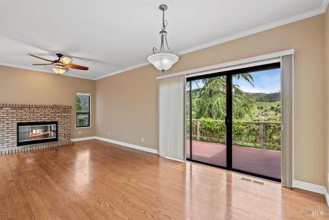 6283 Meadowbreeze Court Santa Rosa CA 95409