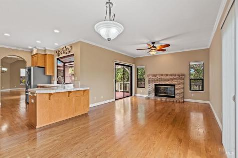 6283 Meadowbreeze Court Santa Rosa CA 95409