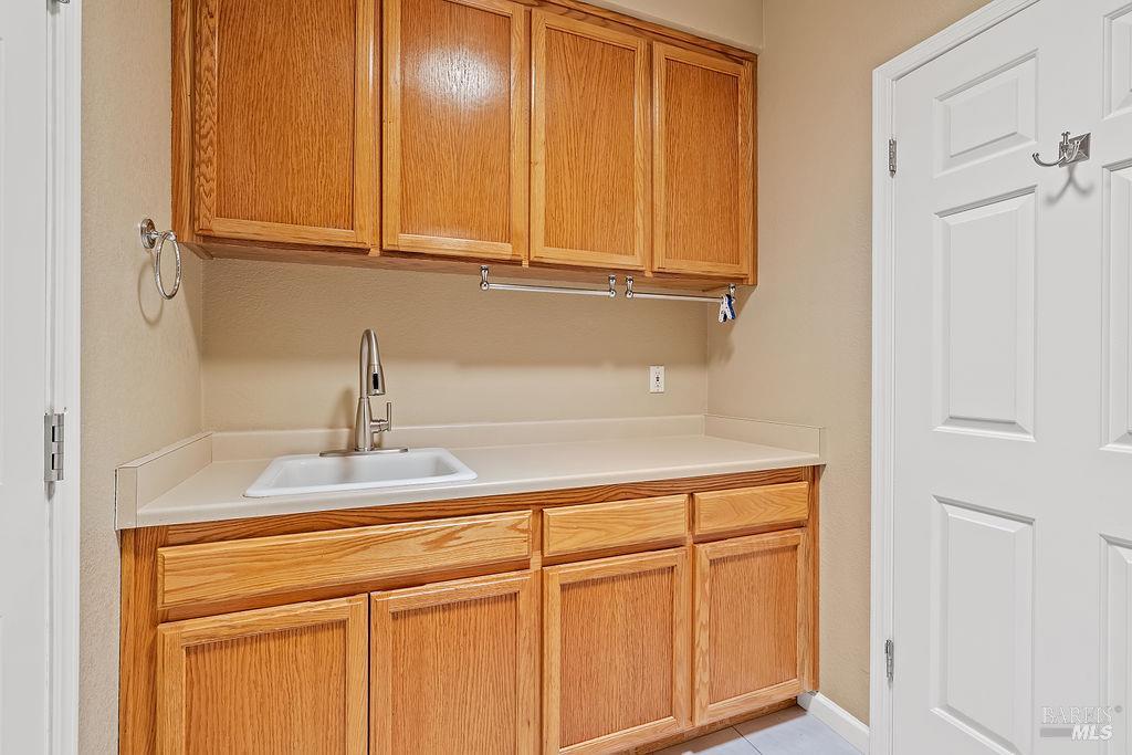 6283 Meadowbreeze Court Santa Rosa CA 95409