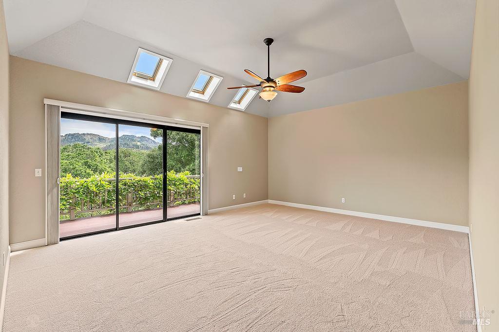 6283 Meadowbreeze Court Santa Rosa CA 95409