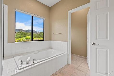 6283 Meadowbreeze Court Santa Rosa CA 95409