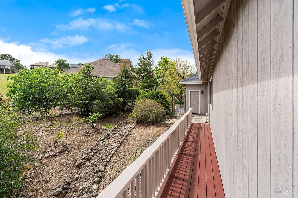 6283 Meadowbreeze Court Santa Rosa CA 95409
