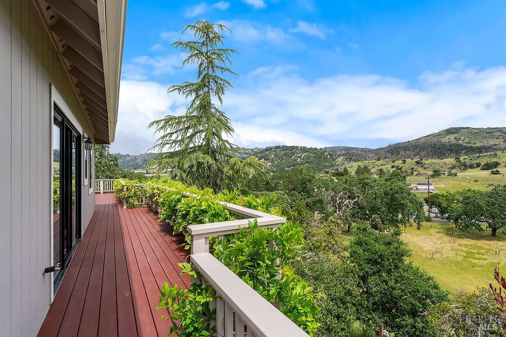 6283 Meadowbreeze Court Santa Rosa CA 95409