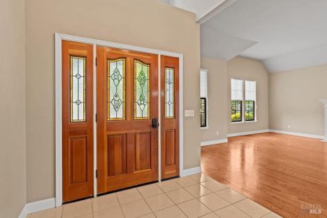6283 Meadowbreeze Court Santa Rosa CA 95409