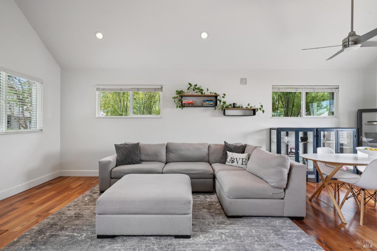 1455 Capri Avenue Petaluma CA 94954
