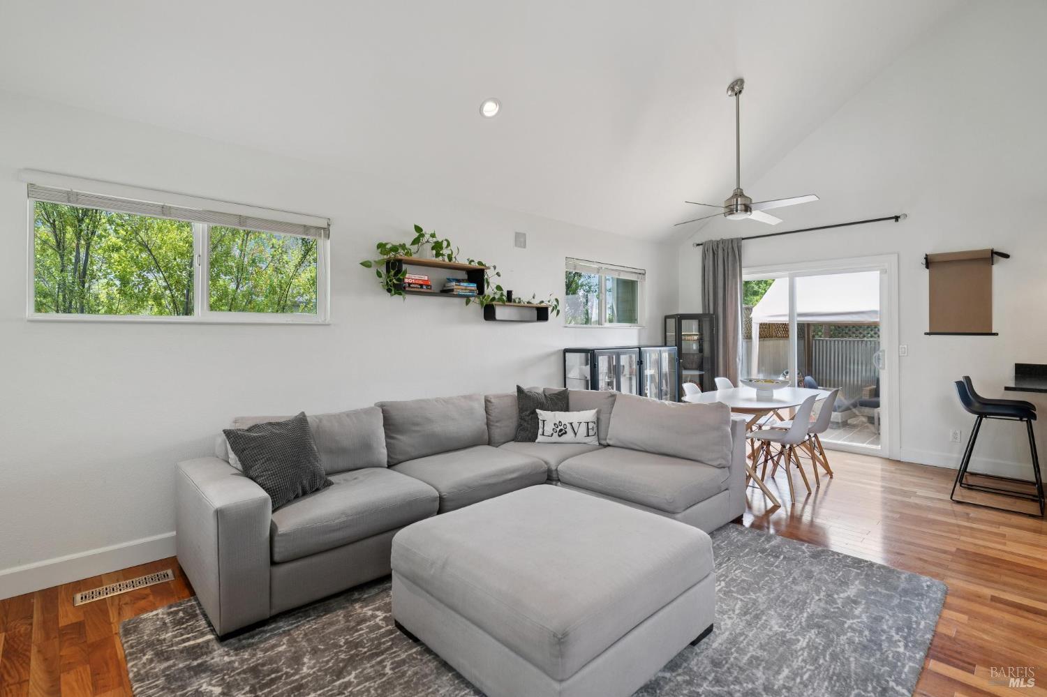1455 Capri Avenue Petaluma CA 94954