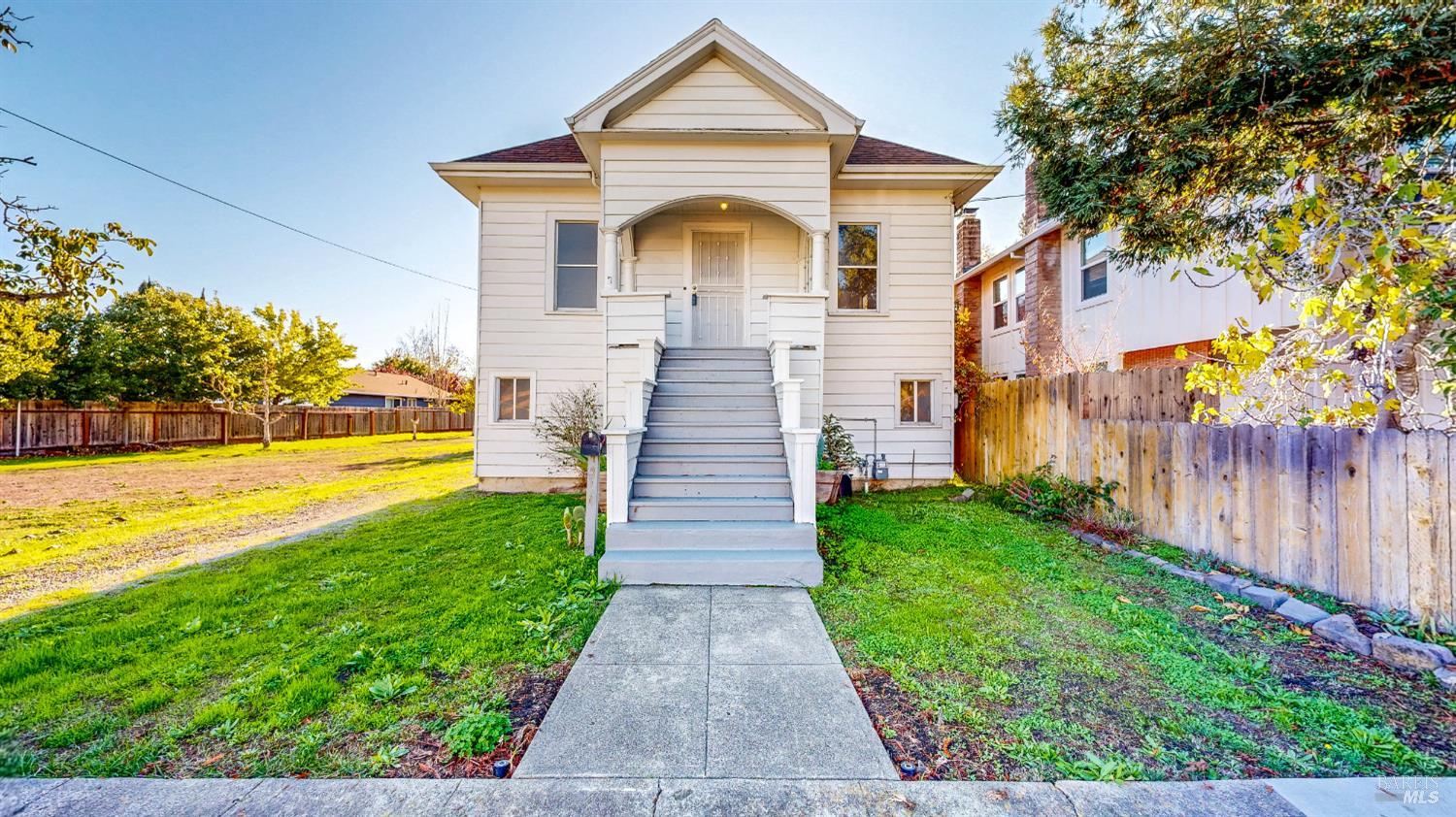 316 Vallejo Street Petaluma CA 94952