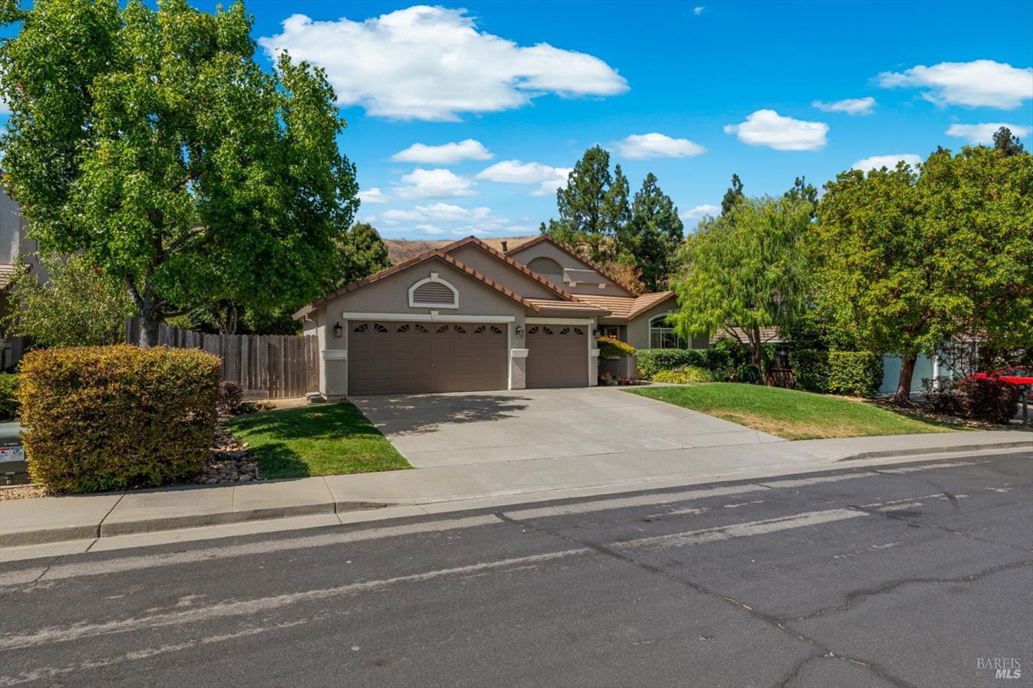 3585 Tassajara Court Fairfield CA 94533