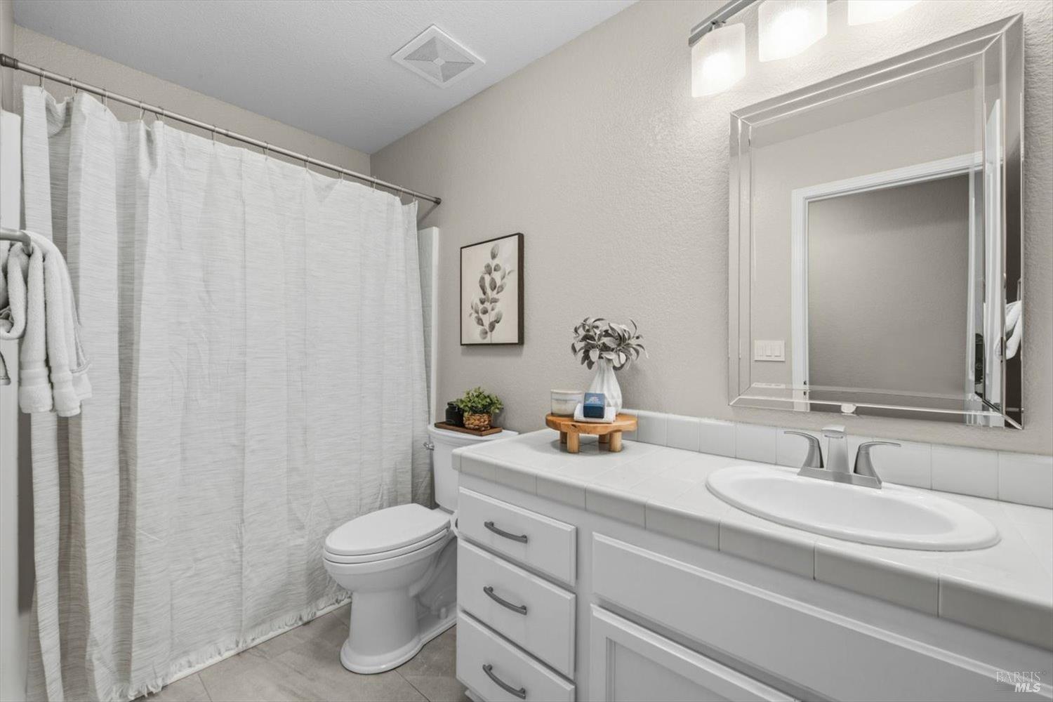 3585 Tassajara Court Fairfield CA 94533