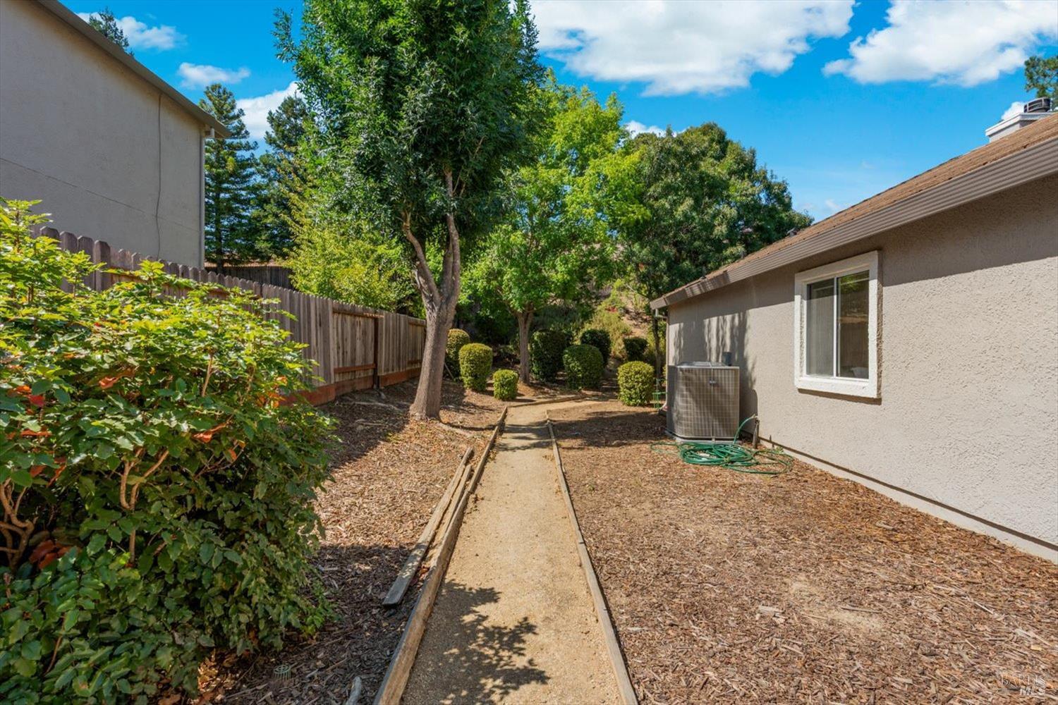 3585 Tassajara Court Fairfield CA 94533