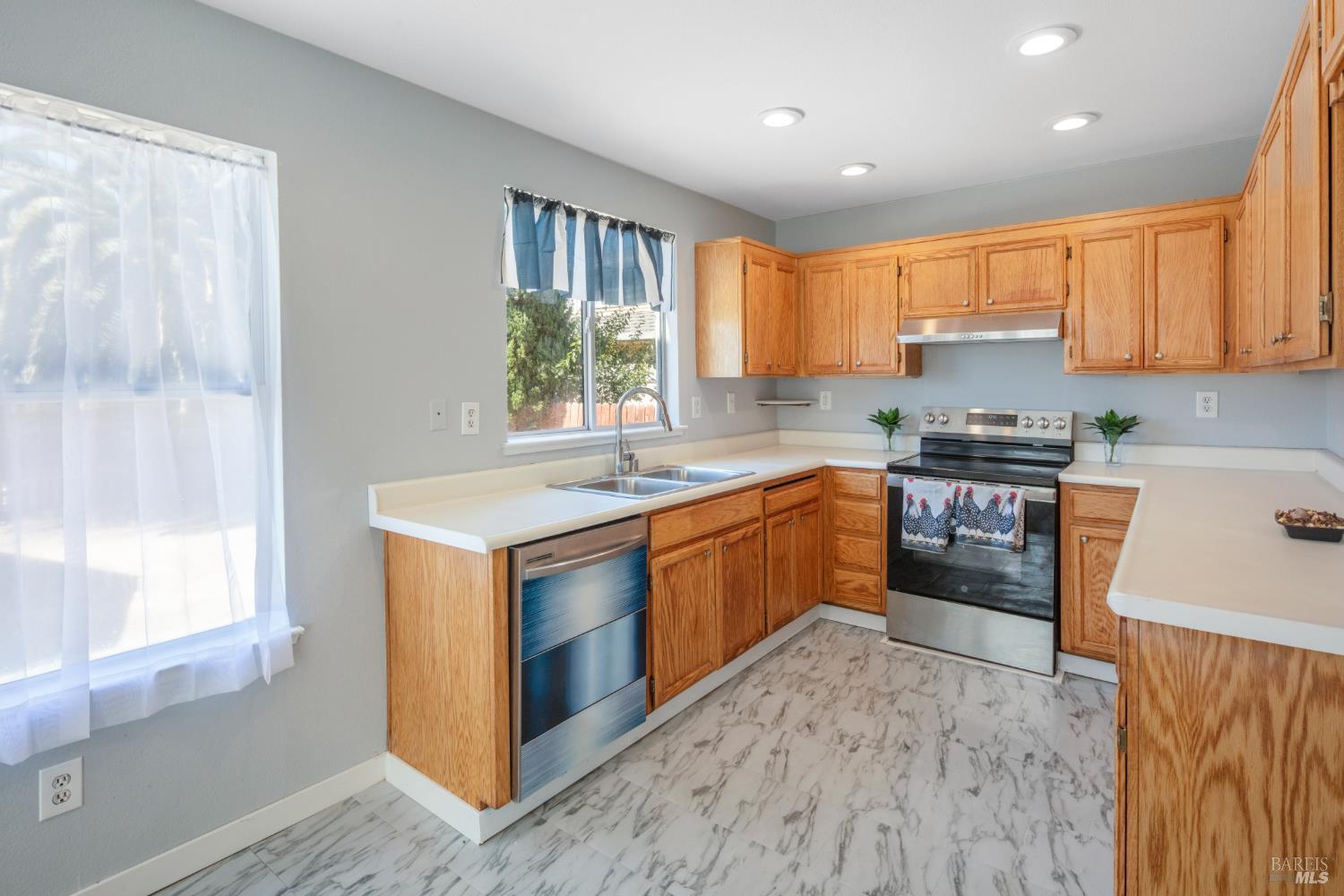 811 Bay Street Suisun City CA 94585