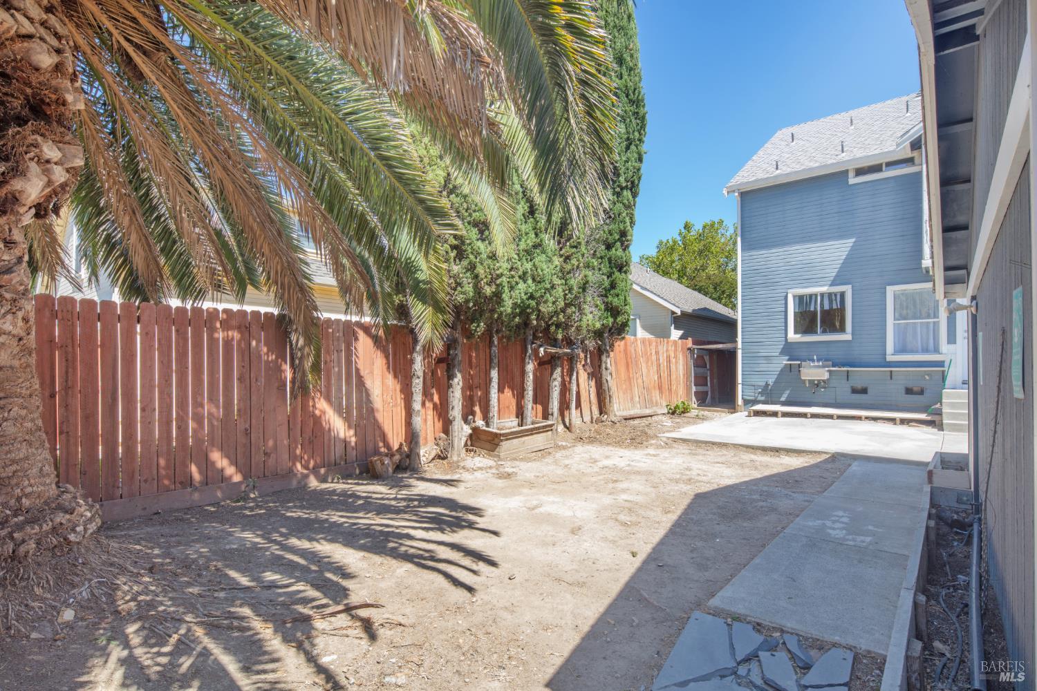 811 Bay Street Suisun City CA 94585
