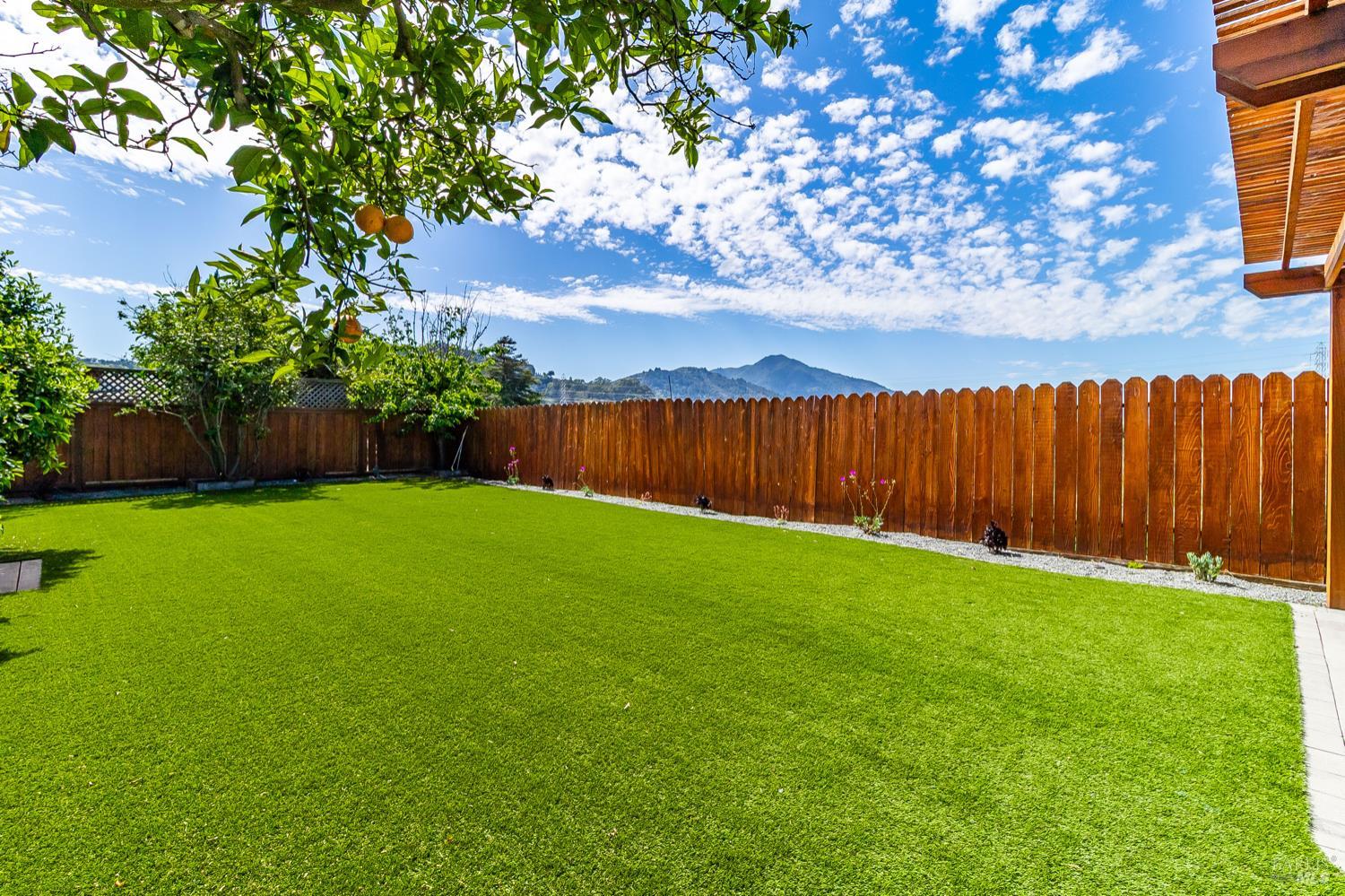 17 Channel Drive Corte Madera CA 94925