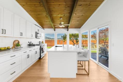 17 Channel Drive Corte Madera CA 94925