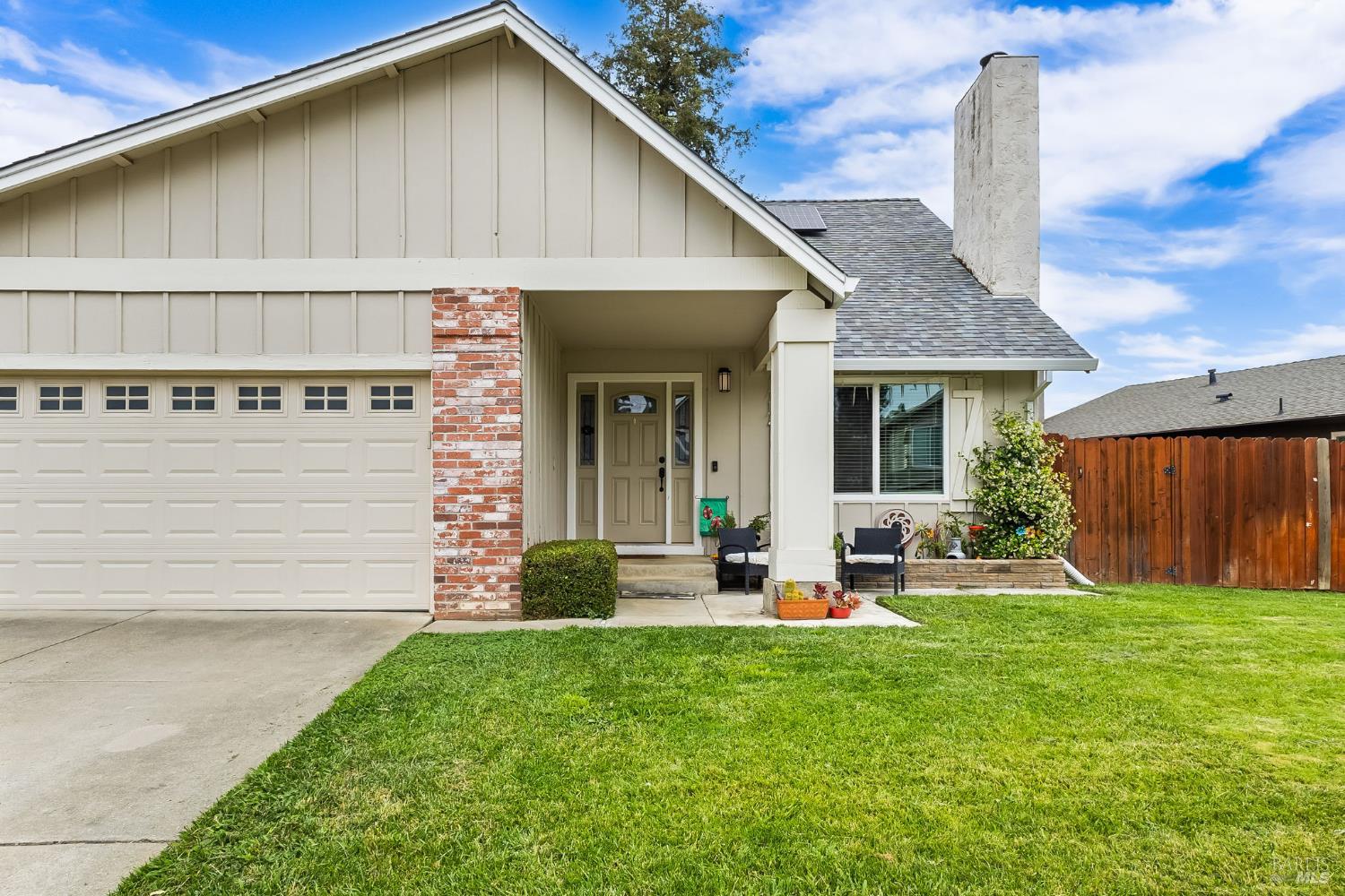 633 Hamilton Drive Vacaville CA 95687