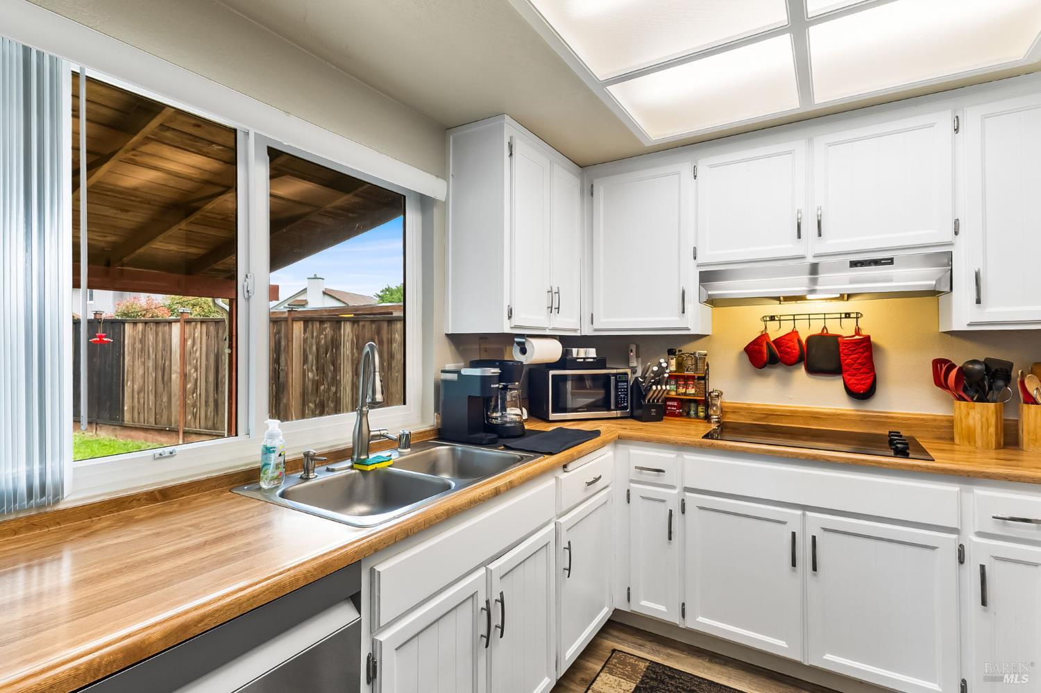 633 Hamilton Drive Vacaville CA 95687