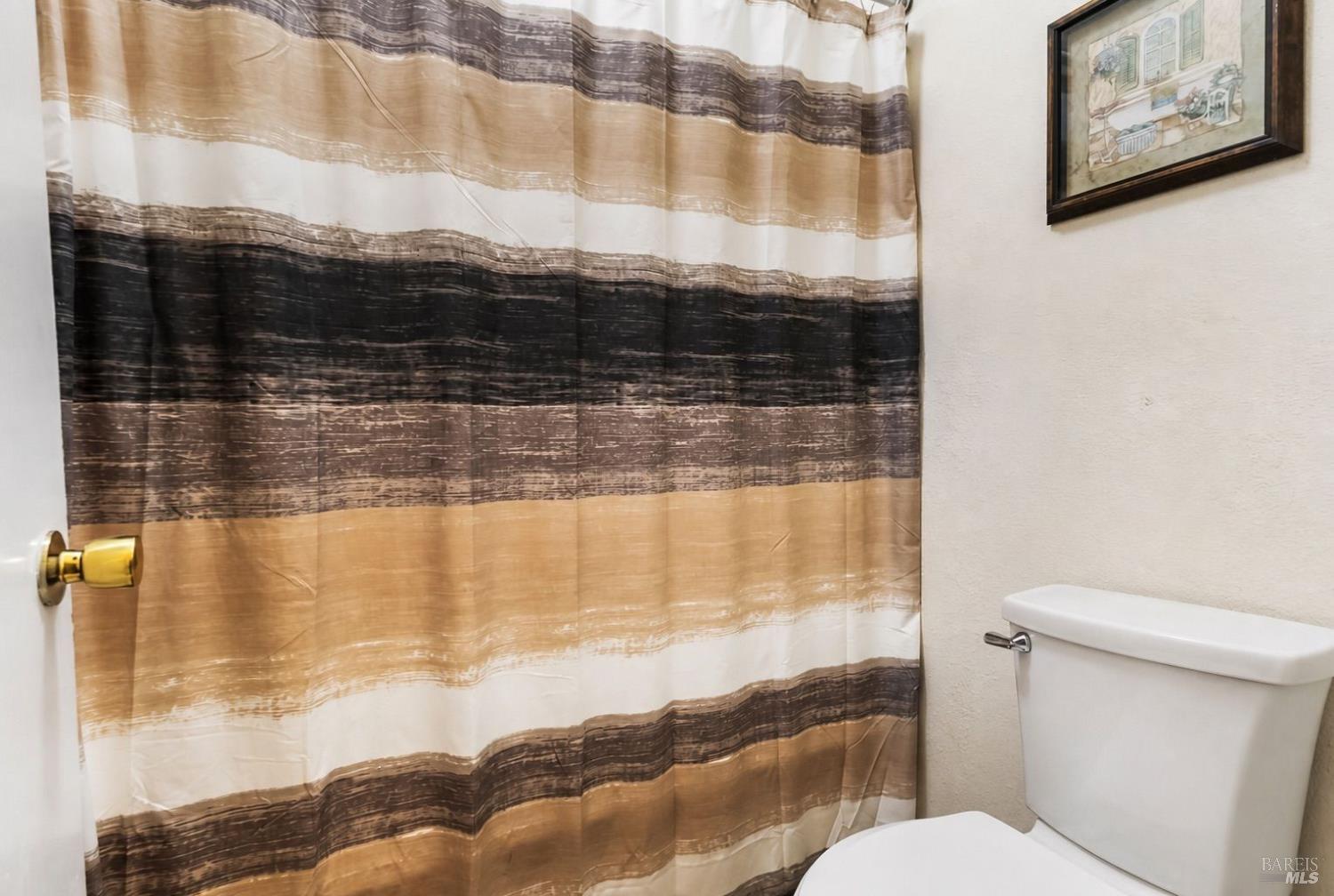633 Hamilton Drive Vacaville CA 95687