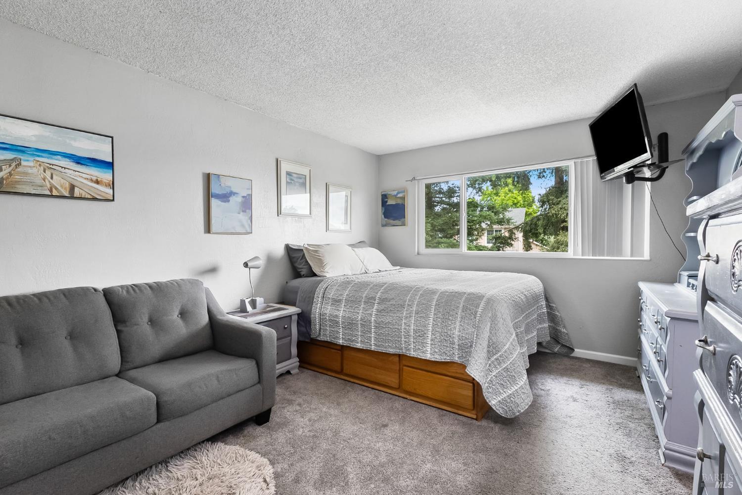 633 Hamilton Drive Vacaville CA 95687