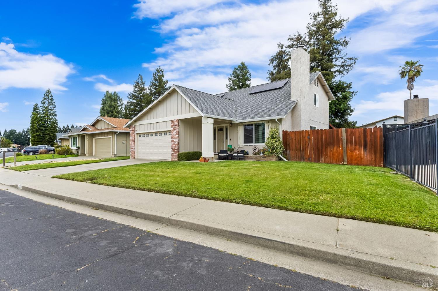 633 Hamilton Drive Vacaville CA 95687