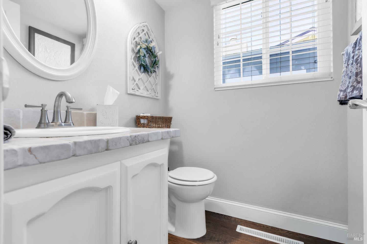 5397 Arnica Way Santa Rosa CA 95403