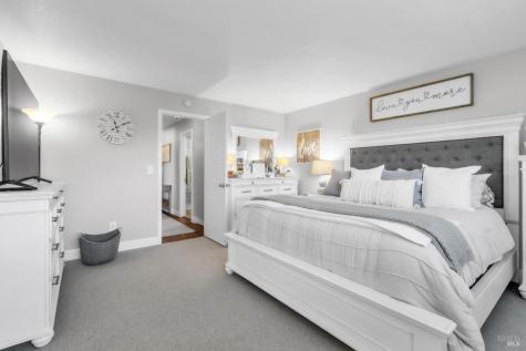 5397 Arnica Way Santa Rosa CA 95403