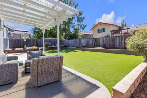 5397 Arnica Way Santa Rosa CA 95403