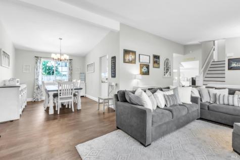 5397 Arnica Way Santa Rosa CA 95403