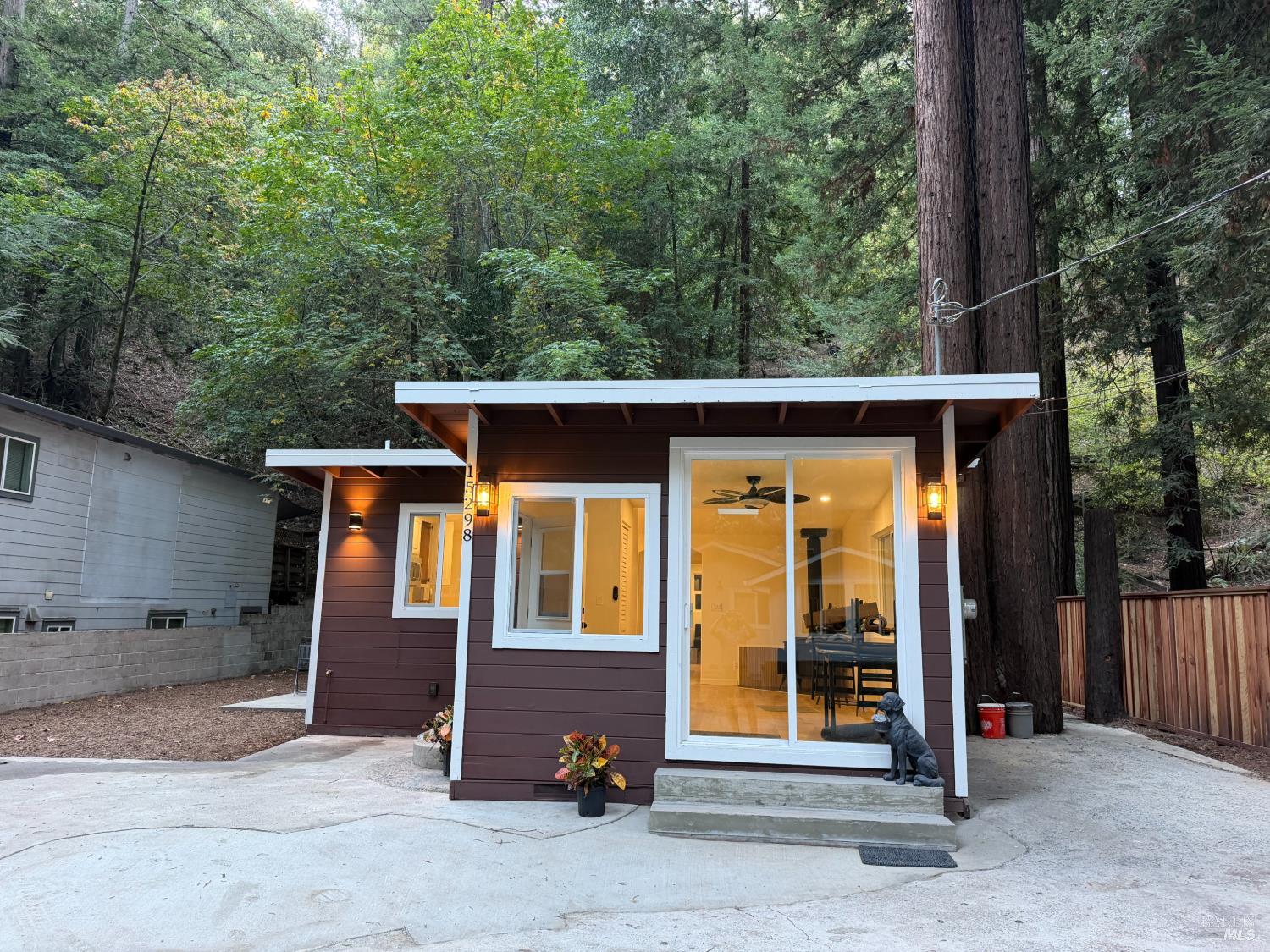 15298 Willow Road Guerneville CA 95471
