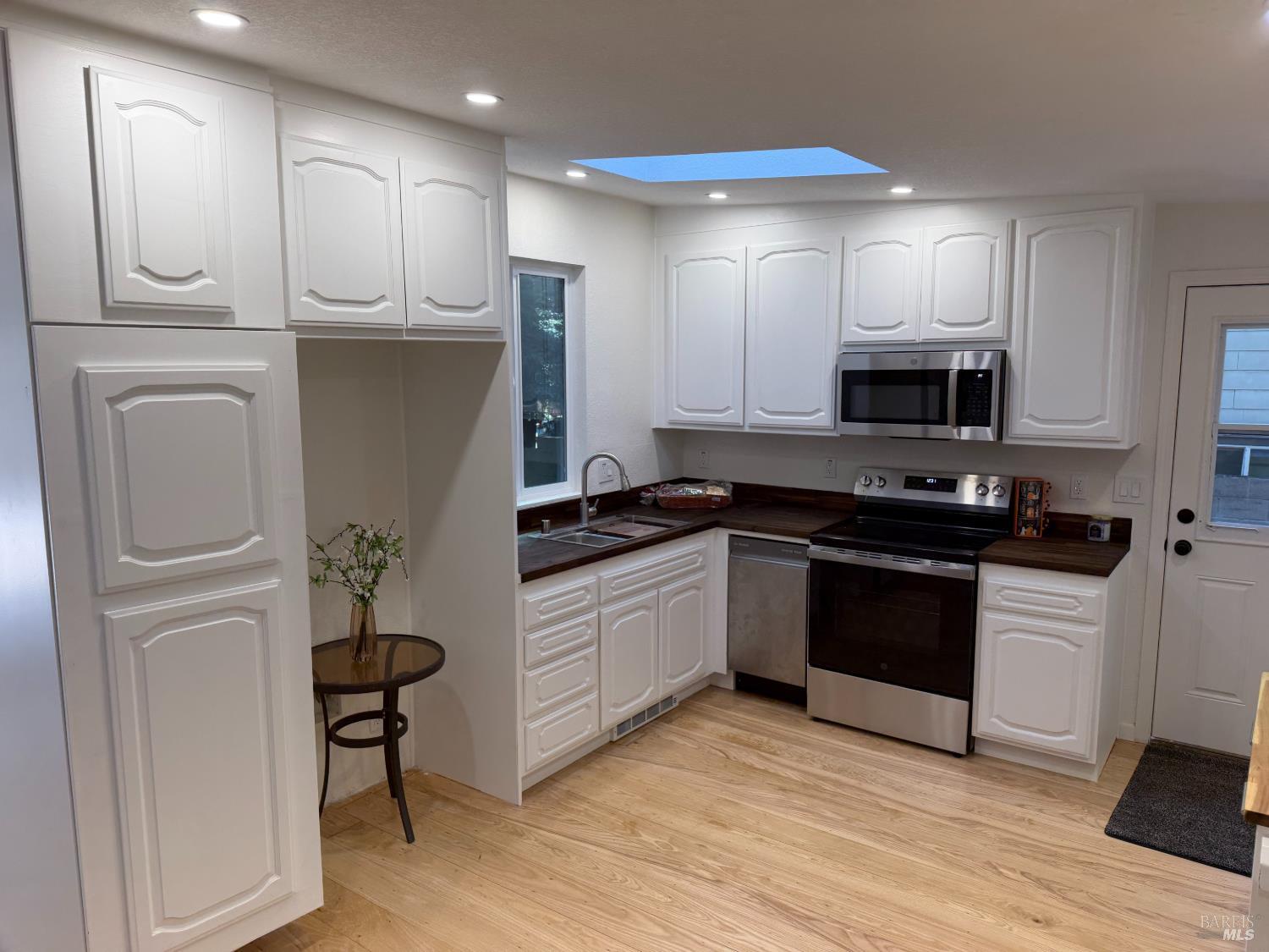 15298 Willow Road Guerneville CA 95471