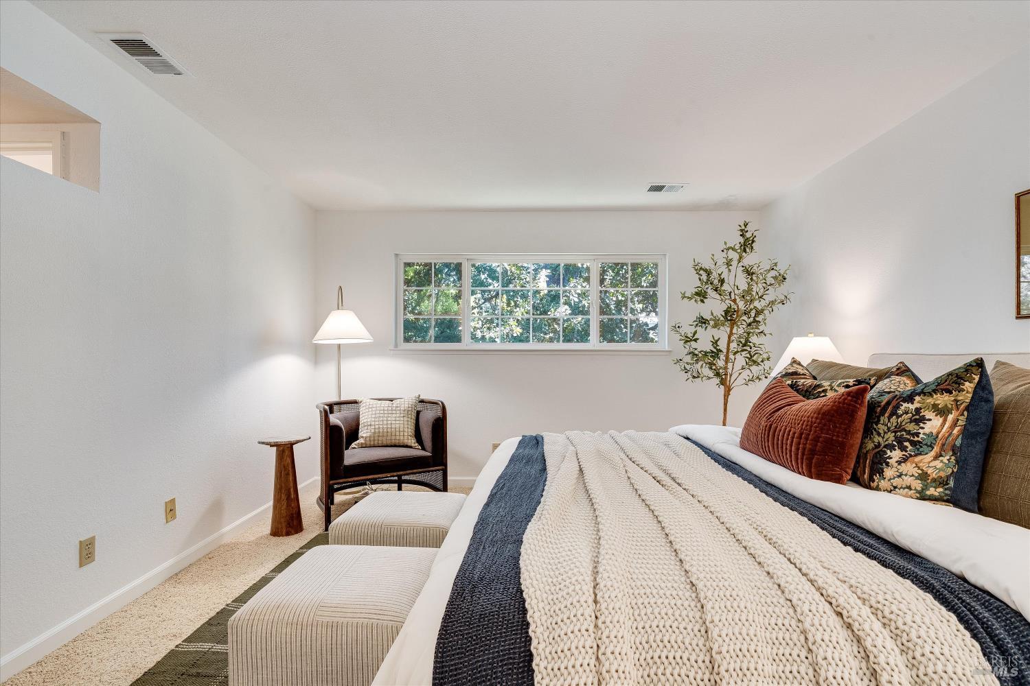 2140 Alejandro Drive Santa Rosa CA 95405