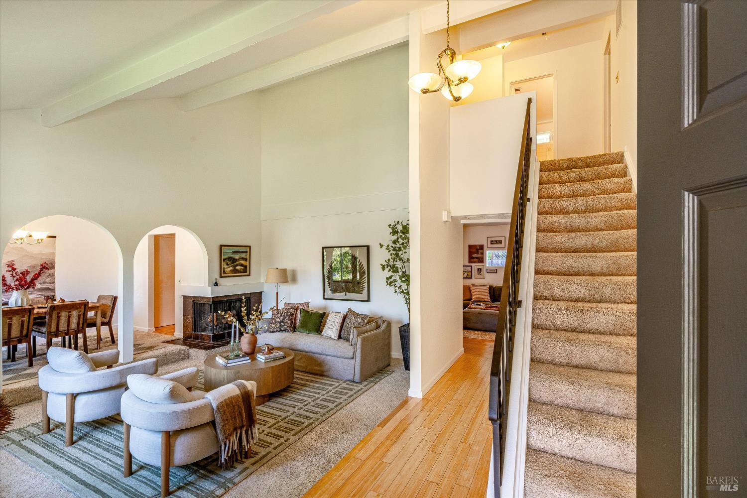 2140 Alejandro Drive Santa Rosa CA 95405