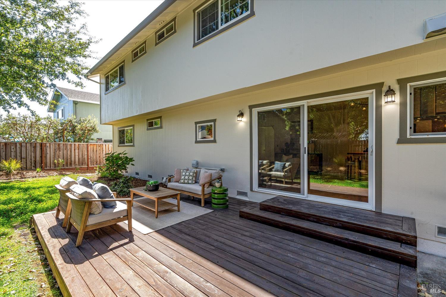 2140 Alejandro Drive Santa Rosa CA 95405