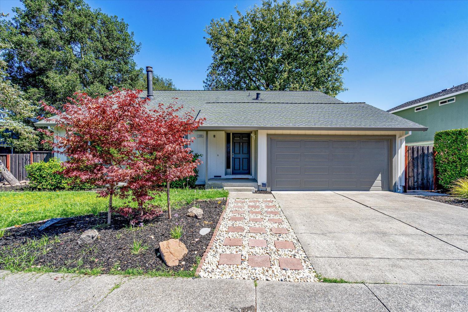 2140 Alejandro Drive Santa Rosa CA 95405
