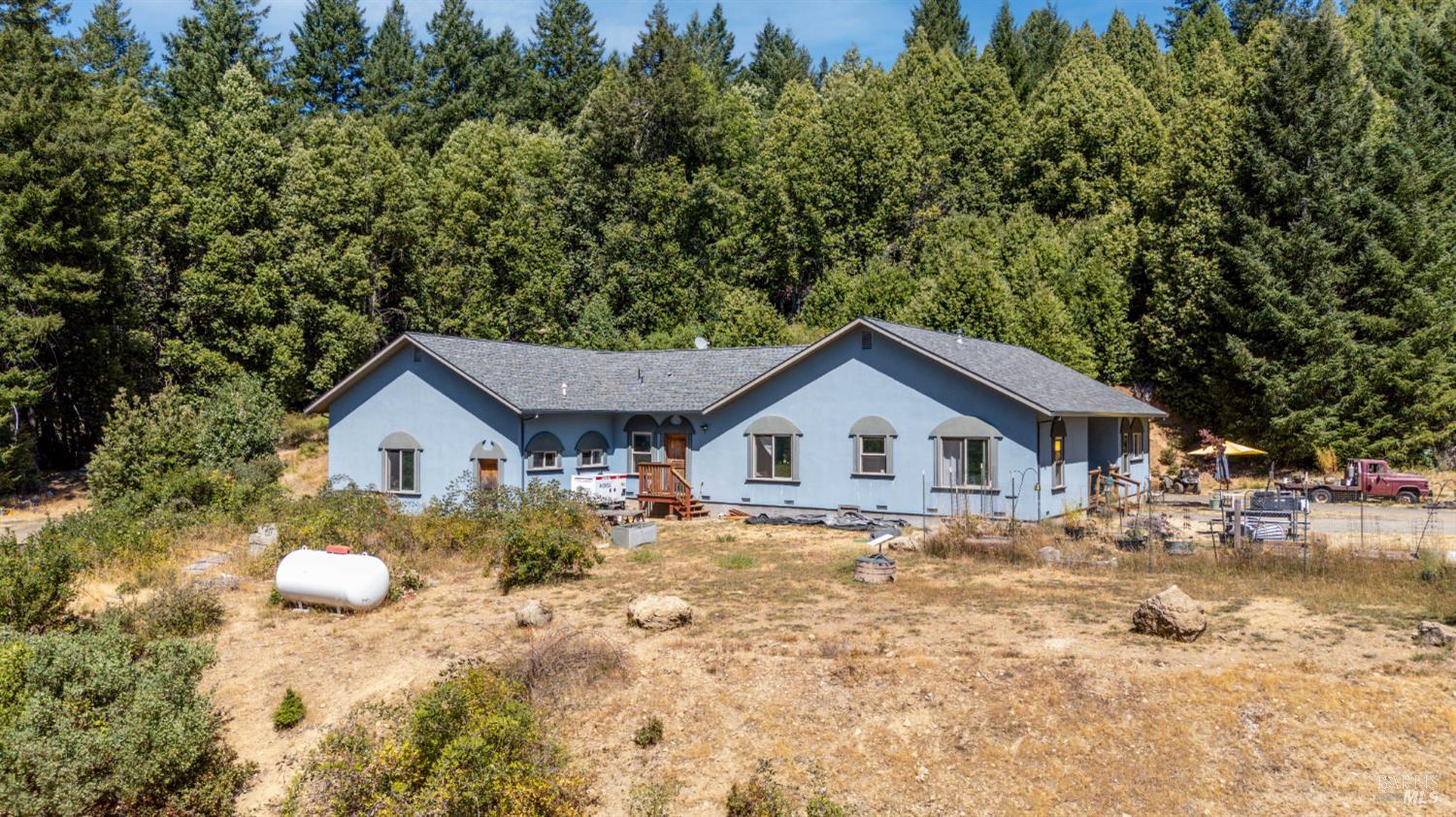 Laytonville CA 95454