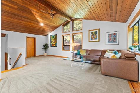 7061 Bennett Valley Road Santa Rosa CA 95404