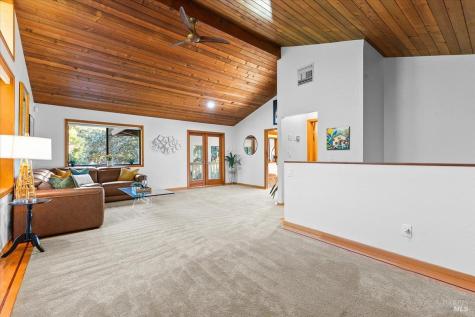 7061 Bennett Valley Road Santa Rosa CA 95404