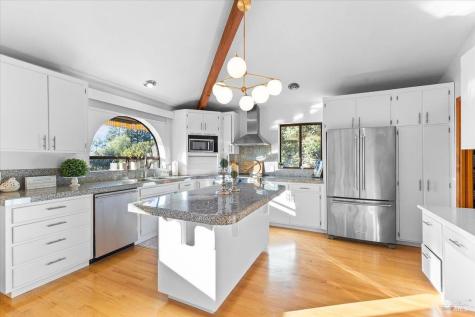 7061 Bennett Valley Road Santa Rosa CA 95404