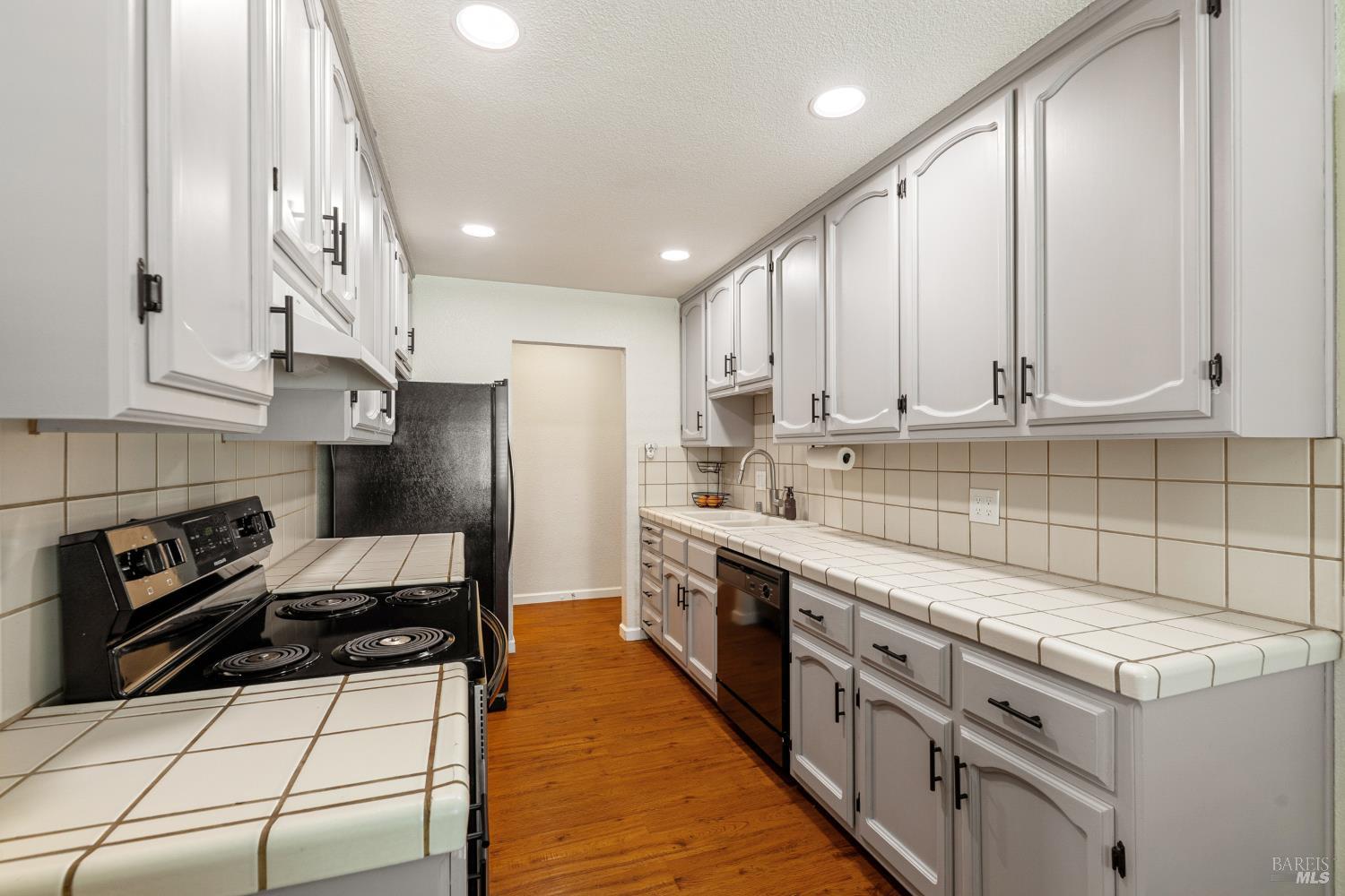 613 Isabella Court Vacaville CA 95687
