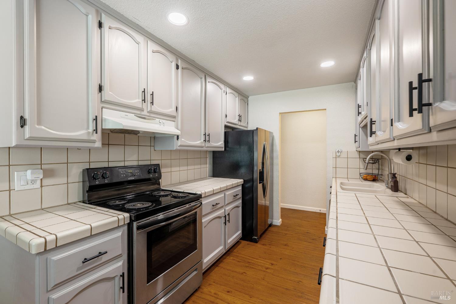 613 Isabella Court Vacaville CA 95687